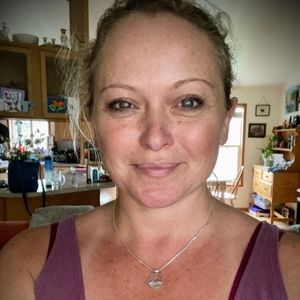 Meet your Posher, Dejaswan